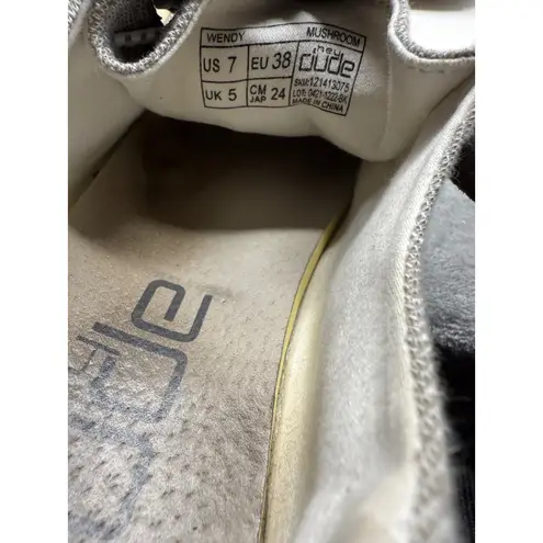 Hey Dude Wrndy Canvas Slip On Shoes Grey Womens Sz 7 Casual Comfort Lightweight