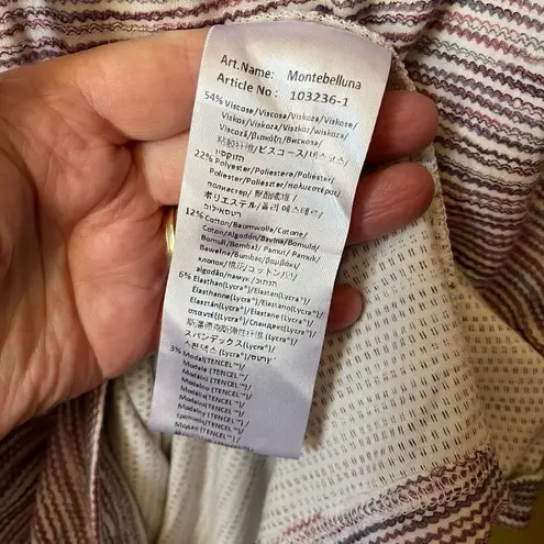 Handmade By Chillaz Montebelluna size 10 mountain biker, outdoors camping hoodie Red Size M