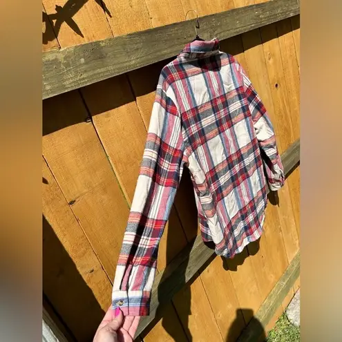 Long sleeve lightweight flannel plaid shirt sz medium red vintage button woman
