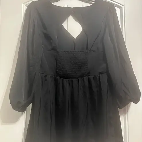 Isabel & Ingrid maternity black top Size M