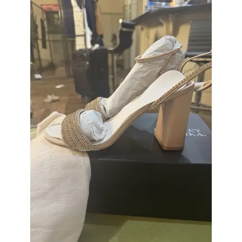 Badgley Mischka Becca rhinestone jeweled sandals size 8.5 Bridal Fairy