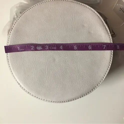 Francesca’s Collections Light Gray Faux Leather Circle Crossbody Bag NWT