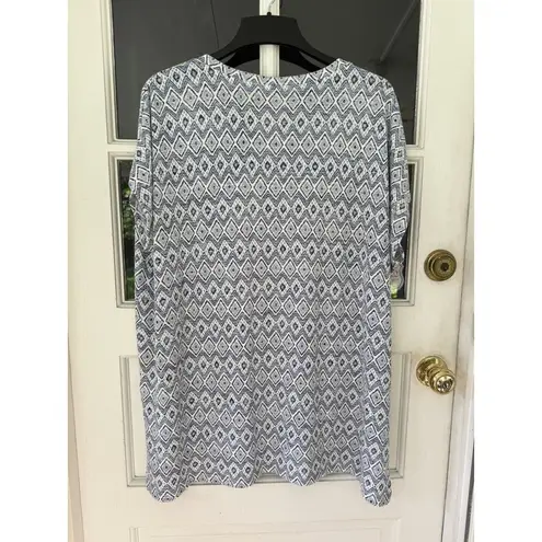 Orvis T-Shirt Women's Sz 2X Blue White Geometric Stretch Pullover Top V-neck J2