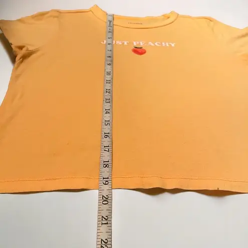 Arizona Jeans ARIZONA Juniors Yellow/Orange “Just Peachy” Graphic Short Sleeve T-Shirt