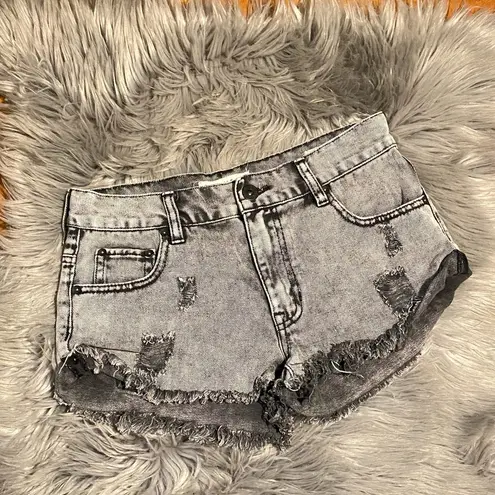 PacSun  Bullhead Denim Co Cheeky Slouchy Ripped Tack Roll Shorts Size 3