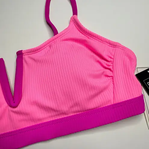 Salt + Cove Ribbed V