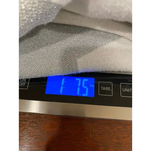 Sione Women's Sweater M Star Print Long Sleeve Metallic White Knit Pullover Size M