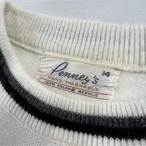 Penny's Women's Sweater Vest Crew Neck Cream Sleeveless 100% Arlon Acrylic White Size M