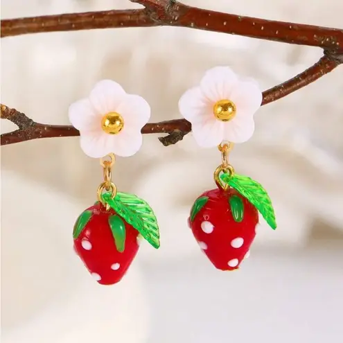 Strawberry Flower Drop Earrings Red