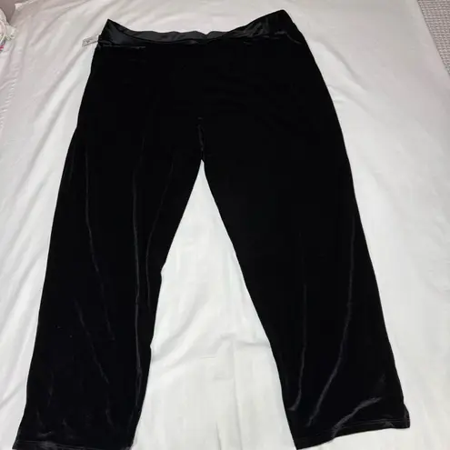 New Disney Parks Lounge Pants Velour Black Pants Meet Me At The Castle Size XXL