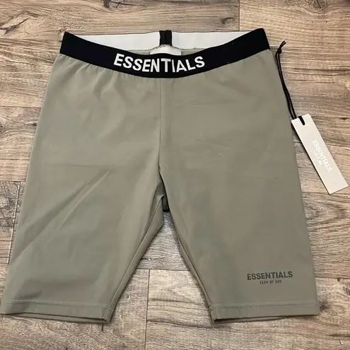 Fear of god Essentials  biker shorts olive green