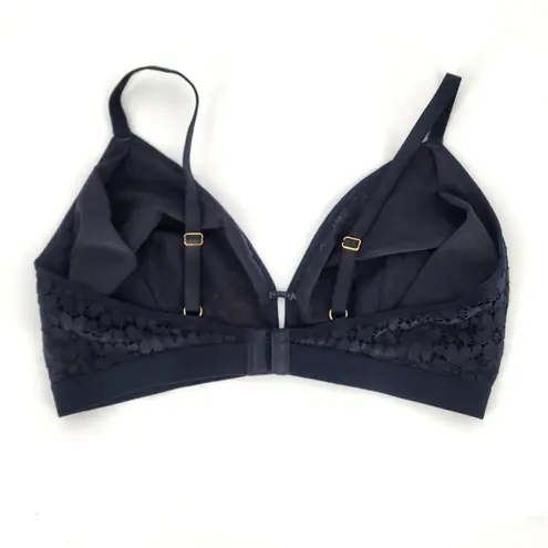 LIVELY Lace Triangle Bralette – Deep Blue – Size 3 (Medium / 34C–34D, 36A–36B)