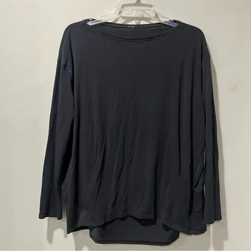 Lululemon  Size 8 Back In Action Long Sleeve Shirt Black Classic Athleisure