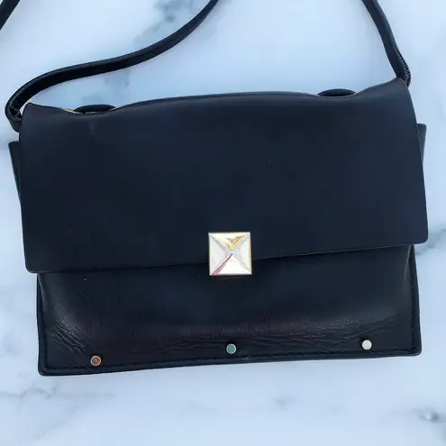 Valentino Garavani Valentino Rockstud women’s black leather shoulder bag