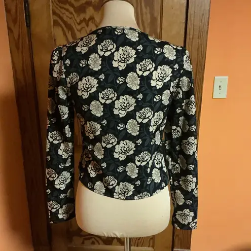 Nasty Gal Nothing Bud Flowers Button down Blouse