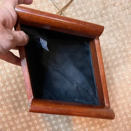 Saddle River Metallic Woven Wood Clutch 80's Y2K Moonlighting 90’s Unique Tan