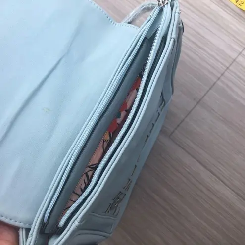 Moda Crossbody Purse New with tags