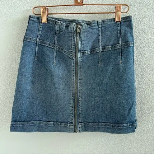 We The Free  Free People Denim Virgo Mini Skirt Denim Jean Front Zip 28