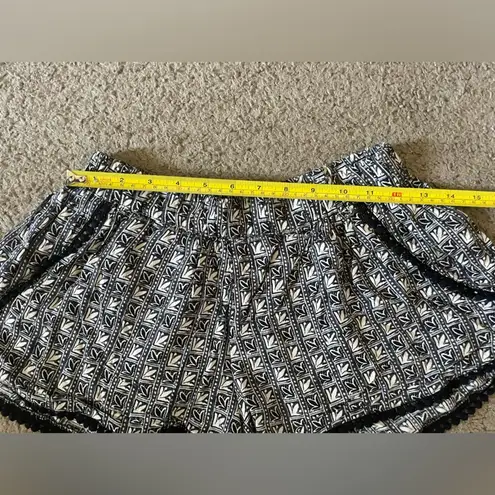 Mossimo Floral Flowy Shorts Black