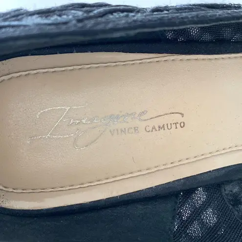 Vince Camuto Imagine  Olivia crochet lace pumps Women’s size 9 damaged