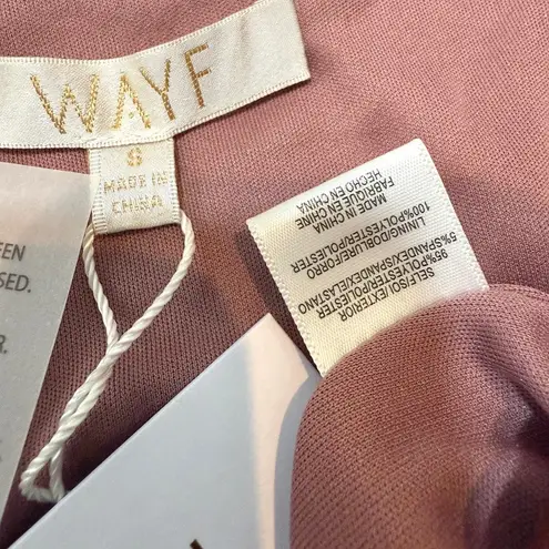 WAYF small ruched crushed velvet puff sleeve crop top TLS2 3038