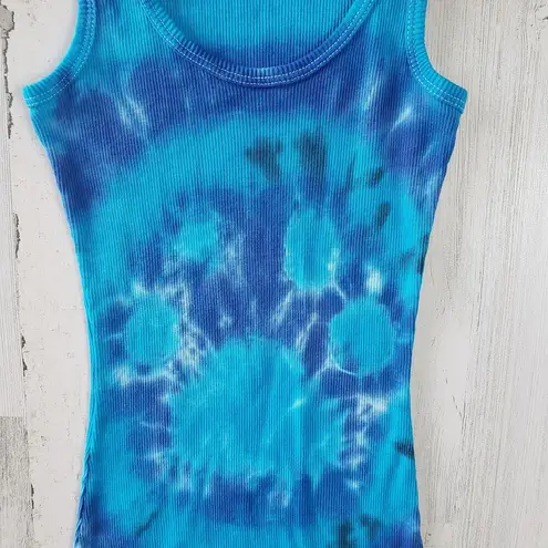Point Sportswear Blue Dog Paw Print Tie Dye Ribbed Tank Top Women's Size Medium