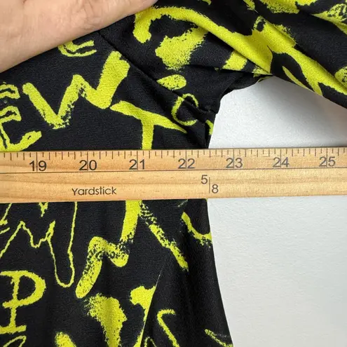 Ali Miles Tunic Top Women's L Black Yellow Graffiti Print Retro Relax Blouse Art Size L