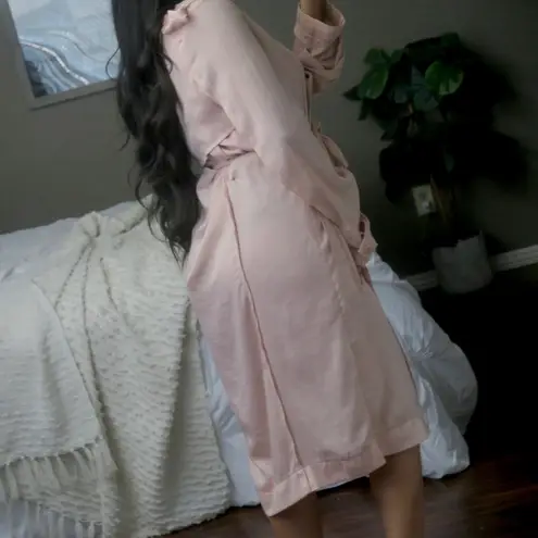 BCBGMAXAZRIA  Satin Pink Button Down Trench Coat Duster Dress