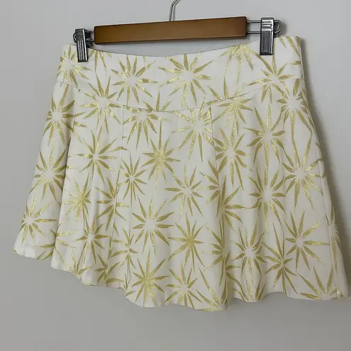 Emily McCarthy Gold Burst Party Shorts Women's Size Medium White Metallic Dressy