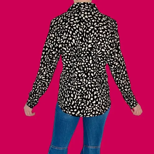 Tahari NWT Black Tan Abstract Satin Button Down Shirt