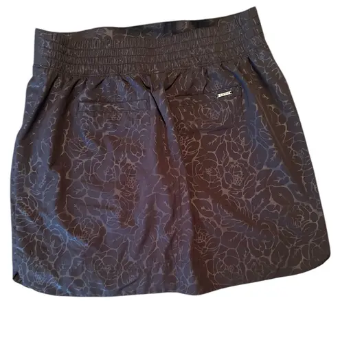 Orvis Black And Gray Skort Shorts Women's Zip Pockets Size Small Golf