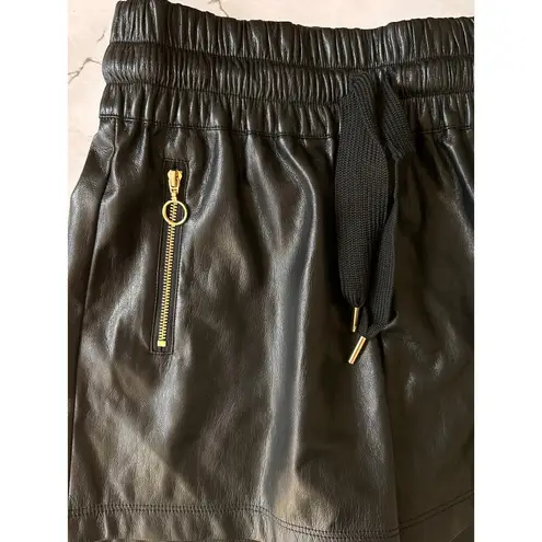 Generation Love Womens Arianna Vegan Leather Shorts - Black XS