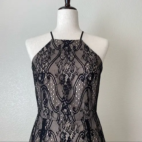 Bobi Black Sleeveless Lacy C1 Dress