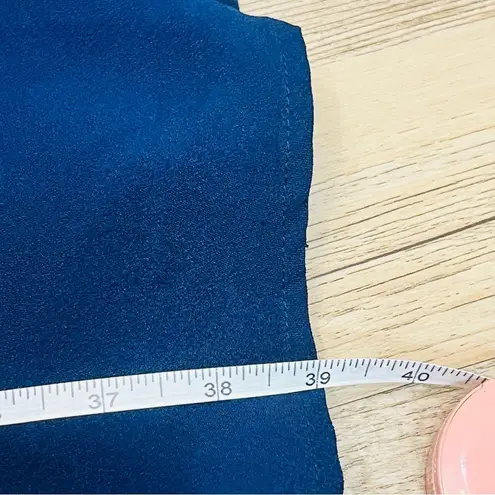 Gal Meets Glam NWT Kinsley Flutter Sleeve Wrap Dress Navy Blue Sz 6 FLAWED