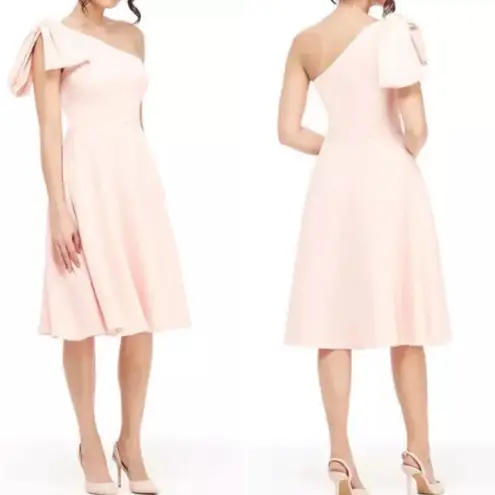 Gal Meets Glam Yvonne One Shoulder Bow Dress in Light Pink