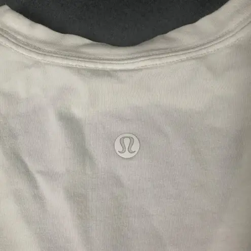 Lululemon T