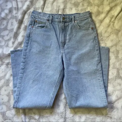 Gap  High Rise Mom Jean Size 30 Tall