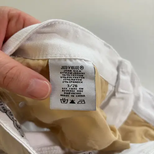 Judy Blue White Super Flare Fit Jeans Size 3/26 High Waist Womenswear