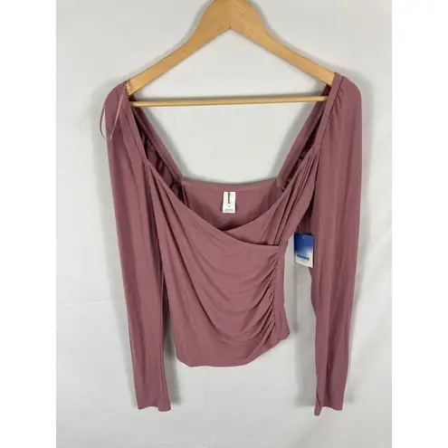 Abound NWT  Nostalgia V Neck Wrap Top Size Small