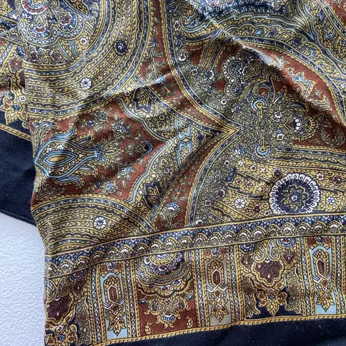 EUC women’s paisley mandala print black bordered square wrap scarf headband Tan