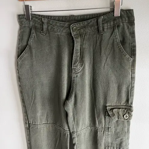 Vintage 90’s y2k green cargo baggy pants Size M