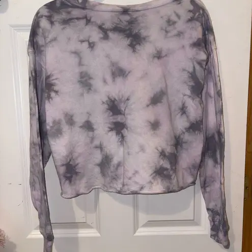 Colsie Gray and White Cropped Hoodie