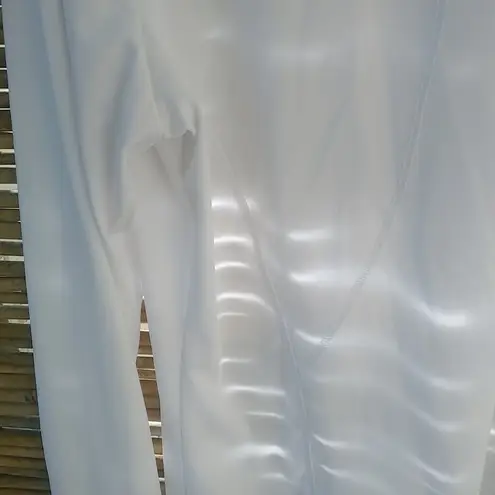 PGA Tour  L White 1/4 Zip Golf Top - Image 2