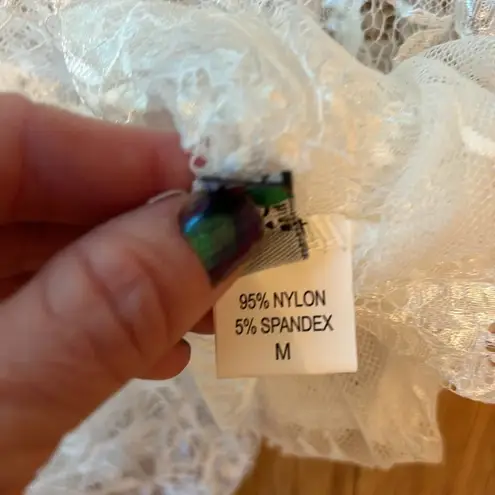 Kloer White Lace Lingerie Top Cap Sleeve Sheer NWT Size Medium