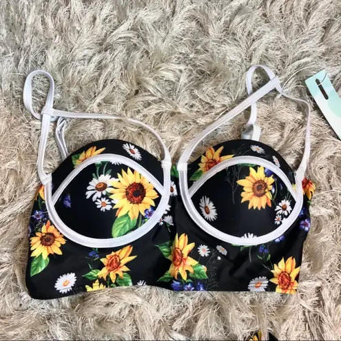 Boutique NWT Pin Up Two Piece Swimsuit