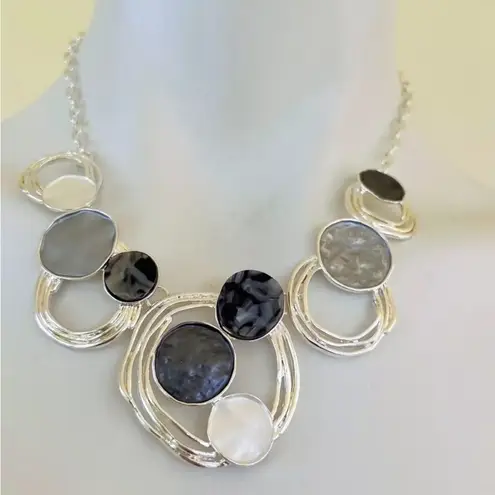 Boutique Fashionable Round Chunky Necklace Set earrings Silver Black Gray womens jewelry