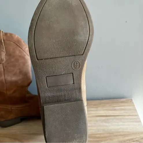 Arizona Jeans Women’s Faux Suede Vegan Cowgirl Boots Size 9 M Rodeo Boho Western Chic