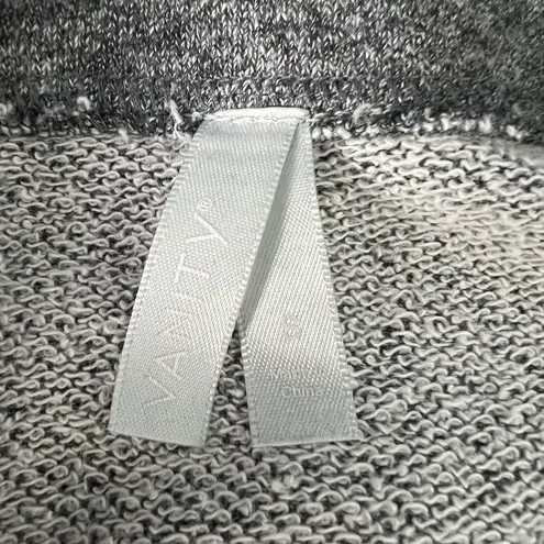 Vanity Boho Lace Gray Pullover Sweater Size M Size M