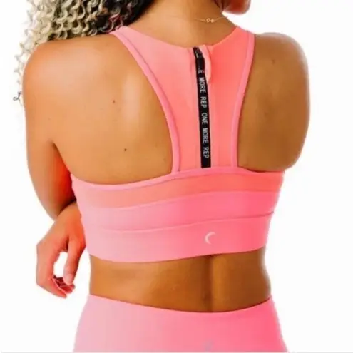 Zyia Active All Star One More Rep Neon Pink Racerback Sports Bra. Size Small.