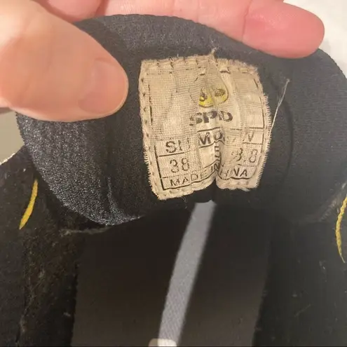 Shimano Women’s Suede Cycling SPD Shoes without clips Ssh